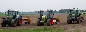 kilveren, 1 keer claas en 2 keer fendt 