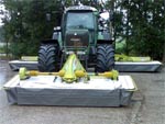 klik voor groter (800x600) Claas Disco schijvenmaaier in de front-hef
